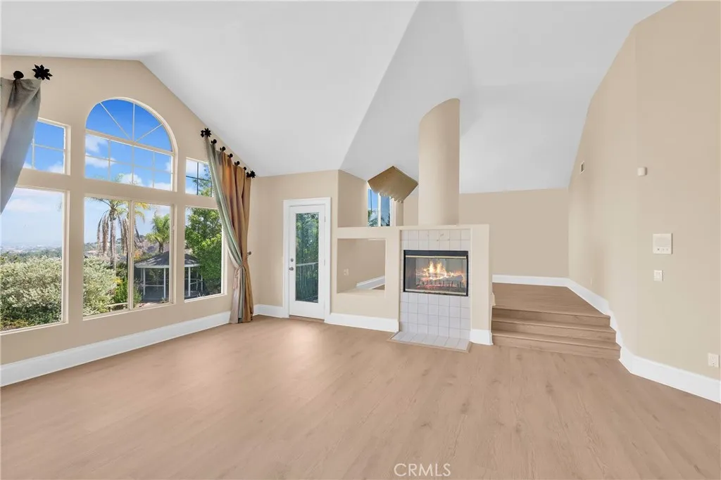 20033 E Skyline Dr, Walnut, California 91789 home-pic-25